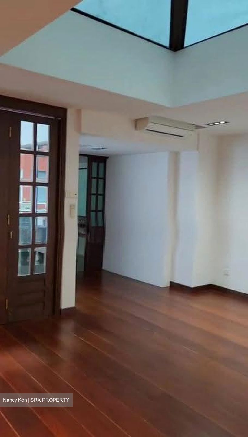 Cairnhill Road (D9), Detached #629252861